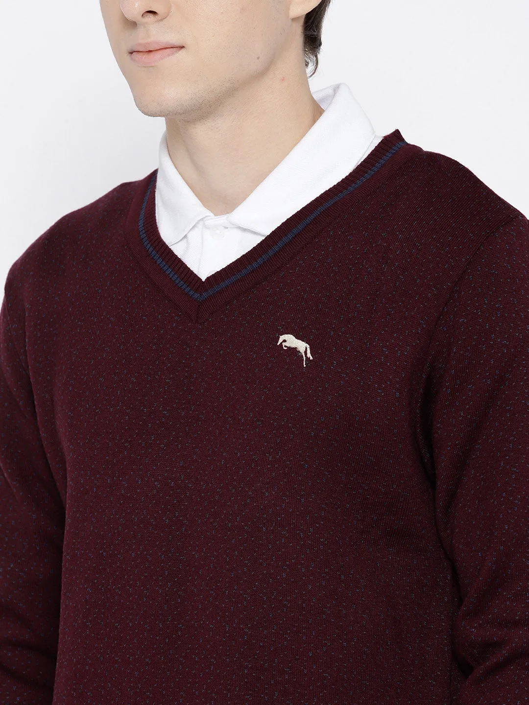 Men Maroon and Navy Blue Colourblocked Pullover