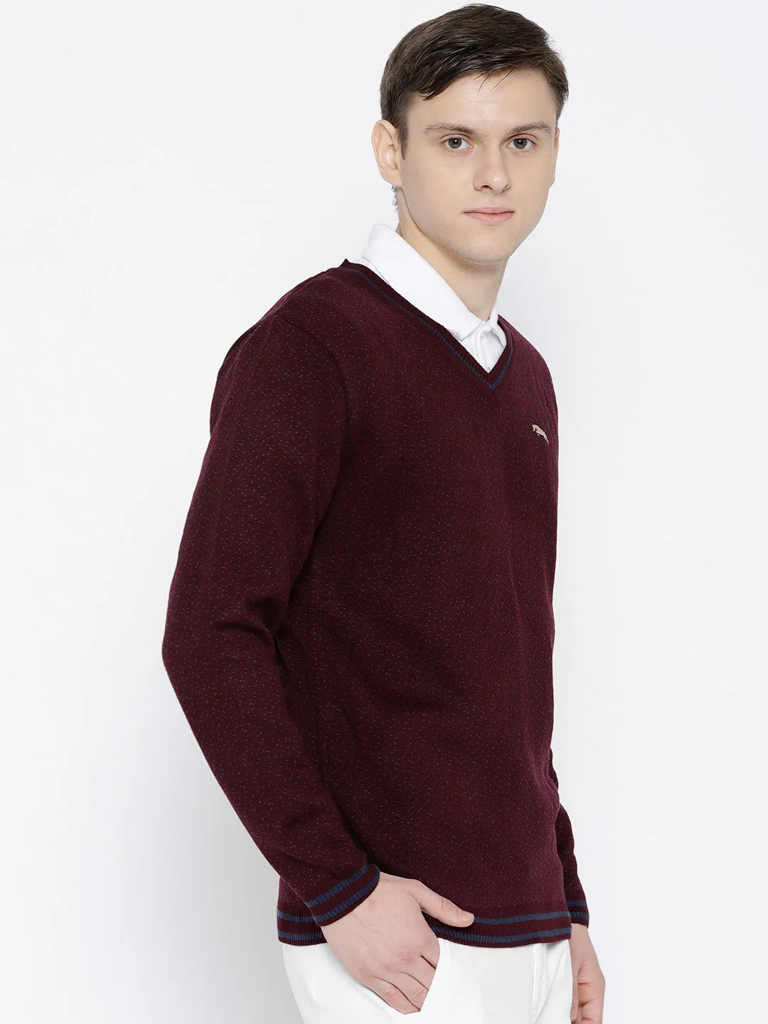 Men Maroon and Navy Blue Colourblocked Pullover